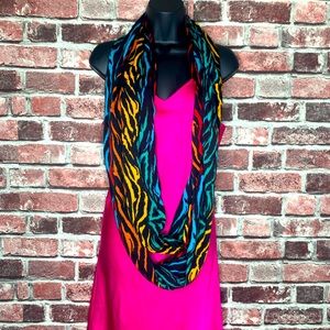 Extreme infinity scarf